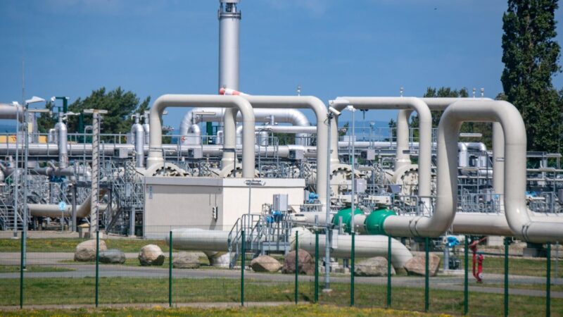 Regierung fordert zum Energiesparen auf  Gaslieferungen stark rückgängig